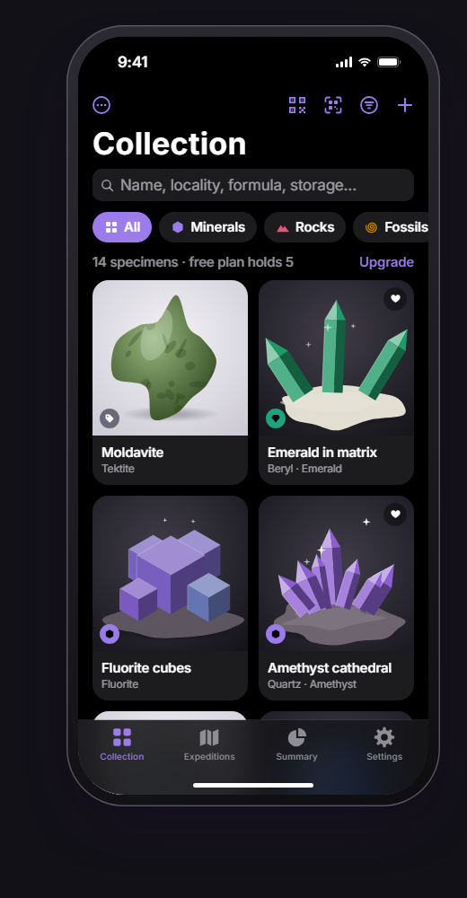 The MineralShelf catalogue in dark mode, showing a grid of photographed specimens